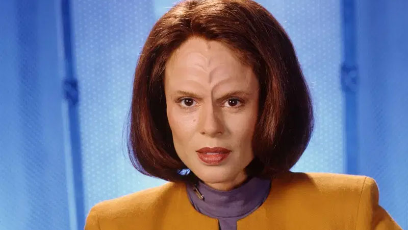 (CBS) B'elanna Torres - Half Klingon Half Human